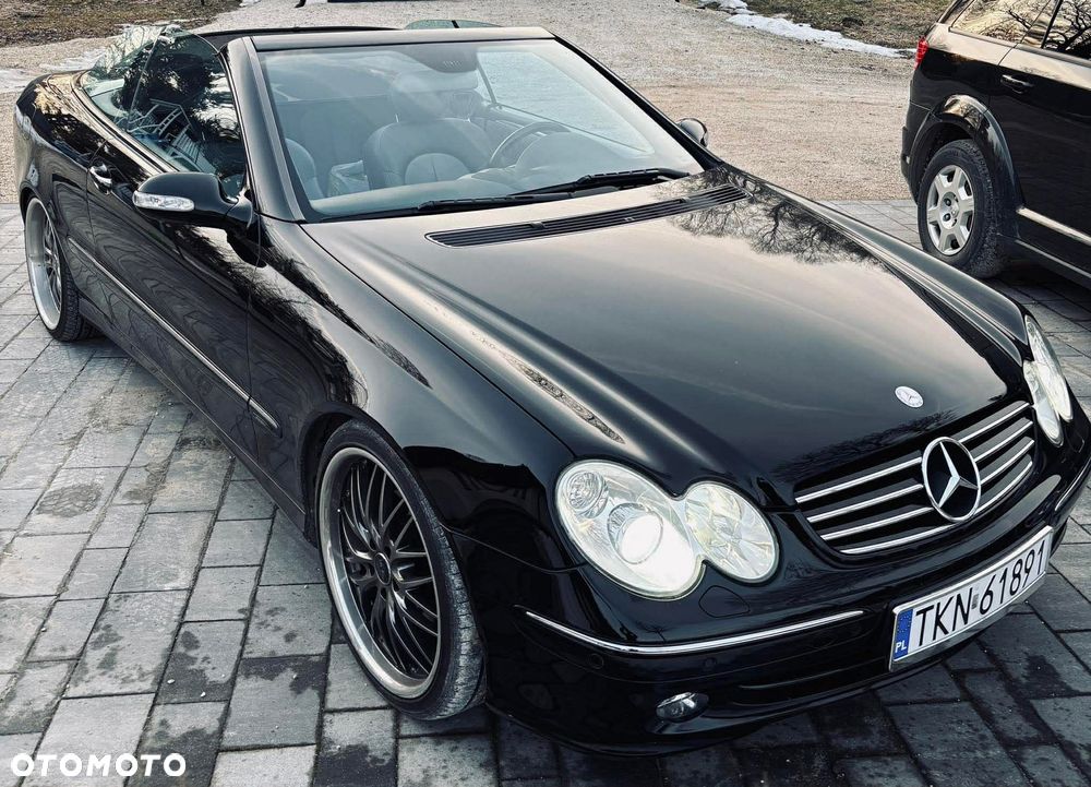 Mercedes-Benz CLK - 15