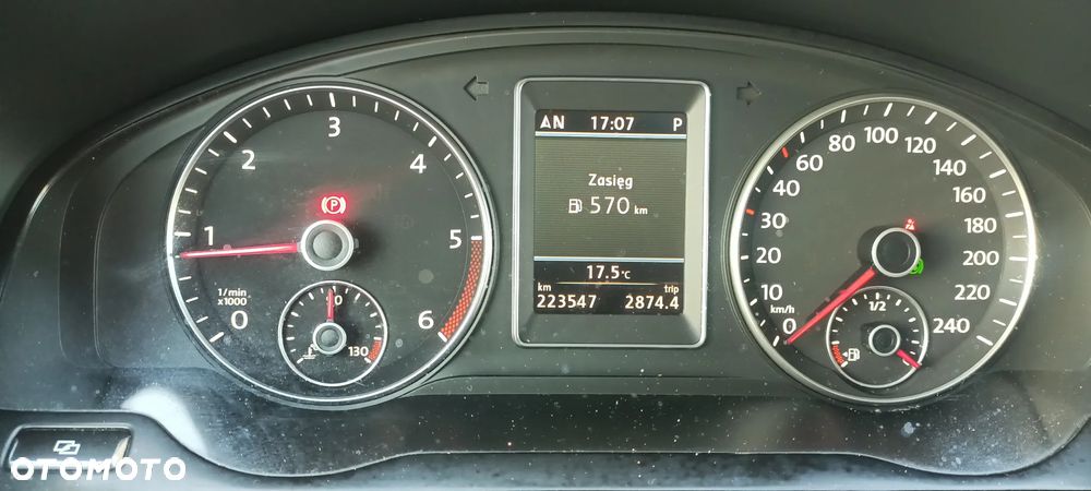 Volkswagen Multivan - 7