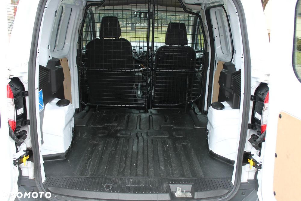 Ford Transit Courier Basis - 25