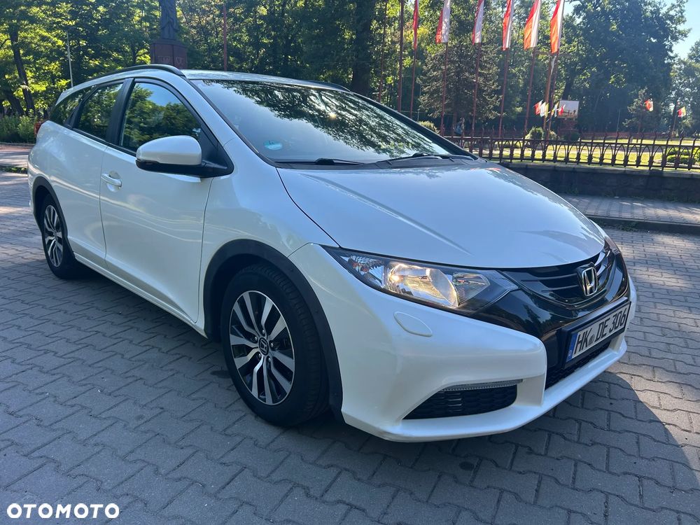 Honda Civic 1.6 i-DTEC Comfort Black Edition - 8