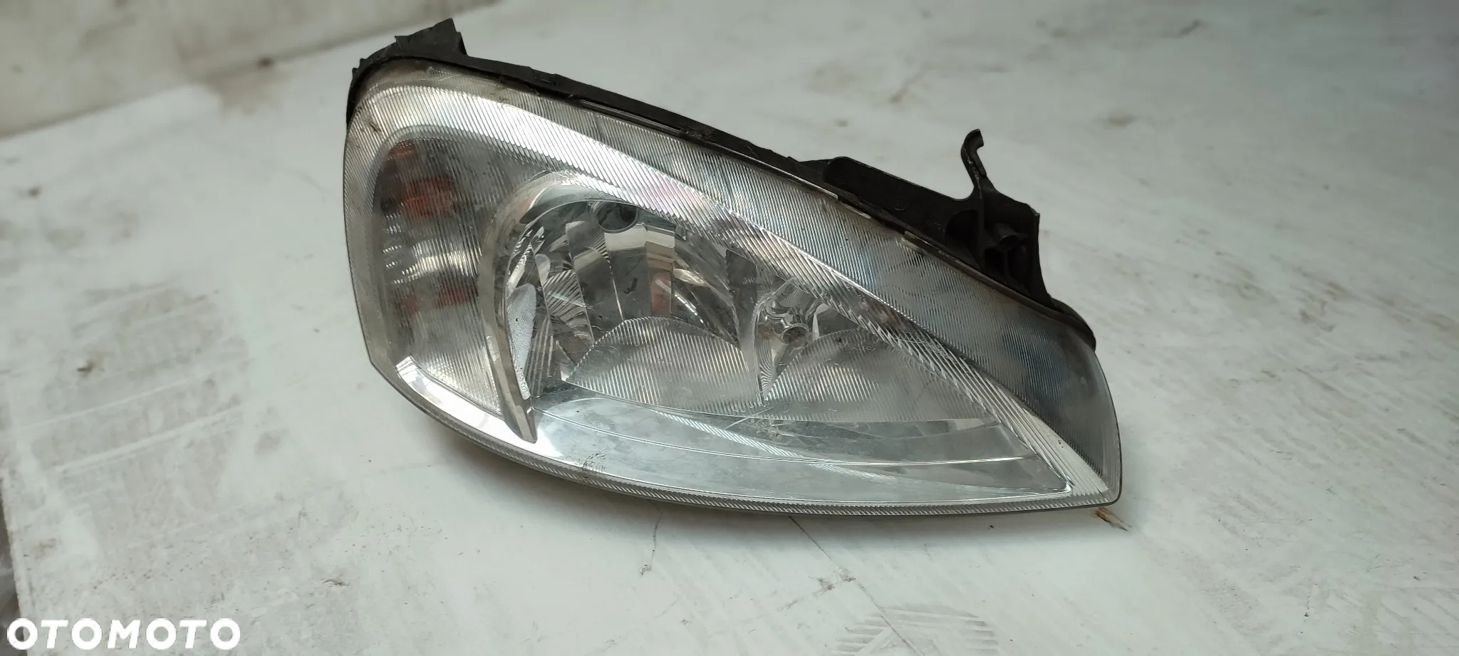 Lampa przednia prawa Corsa C 2000-2002 - 2