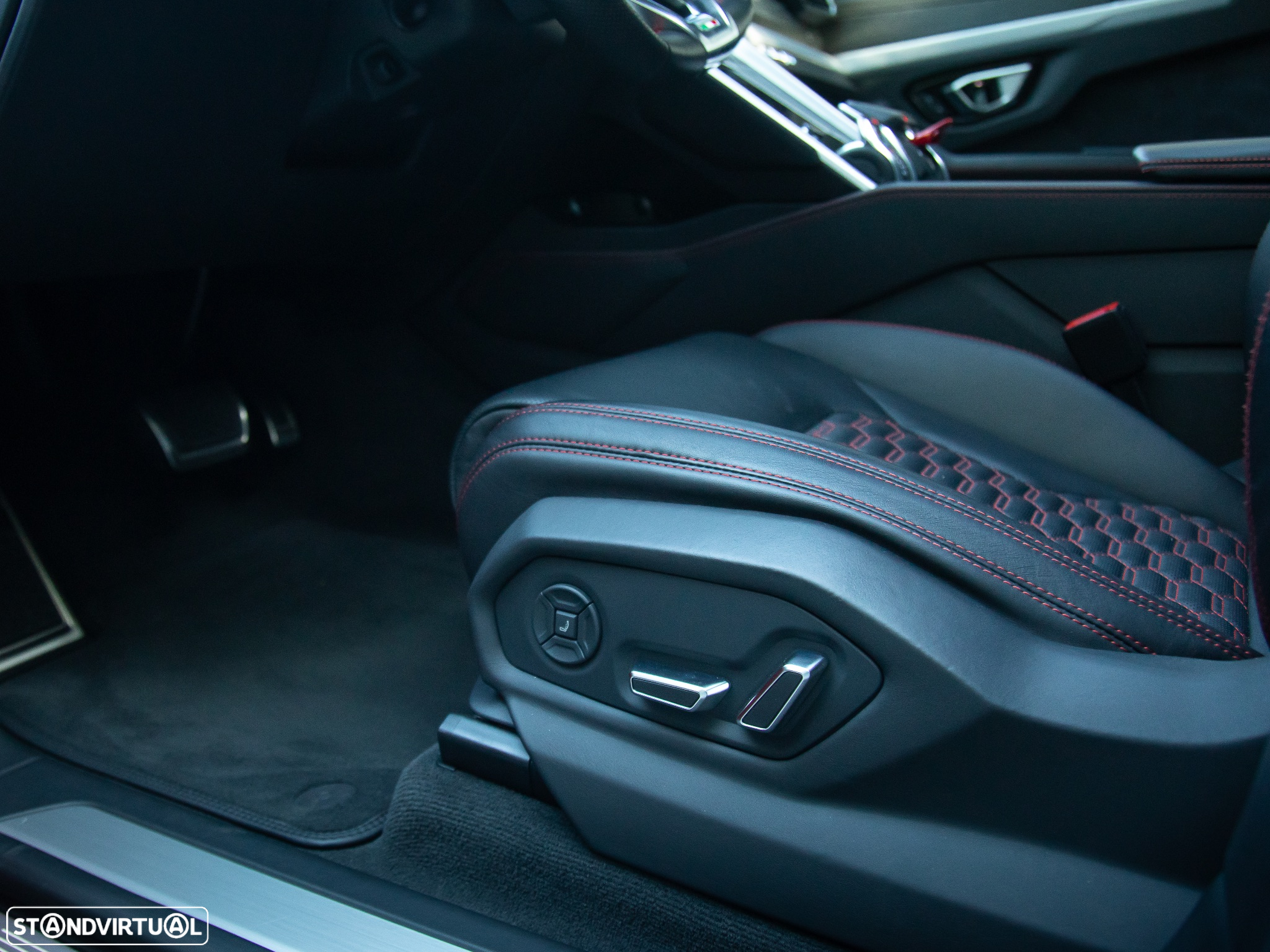 Lamborghini Urus 4.0 V8 - 23