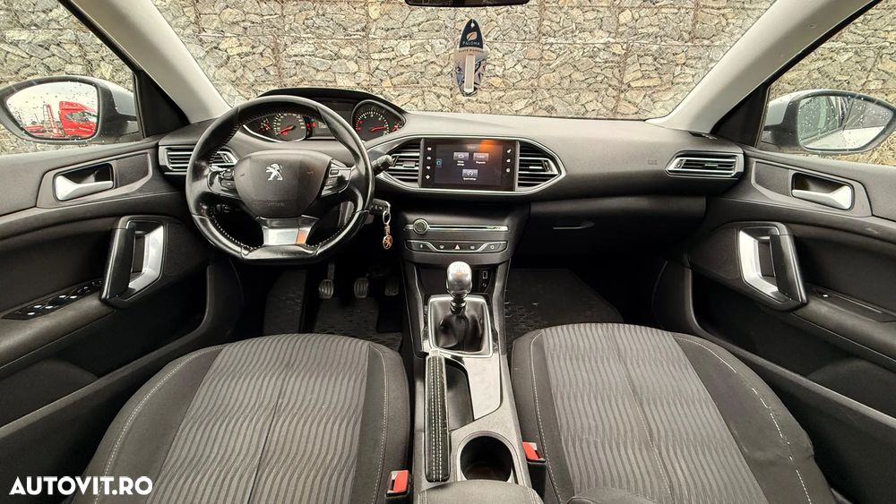 Peugeot 308 SW BlueHDi 120 Stop & Start Style - 9
