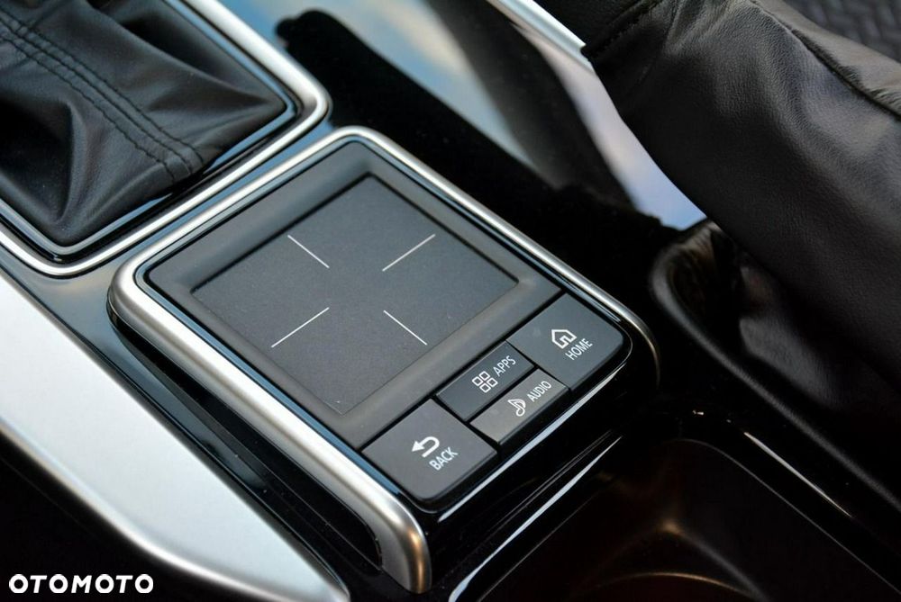 Mitsubishi Eclipse Cross - 33