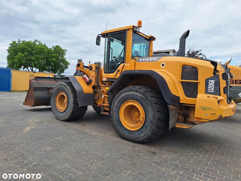 Volvo L120G - 7