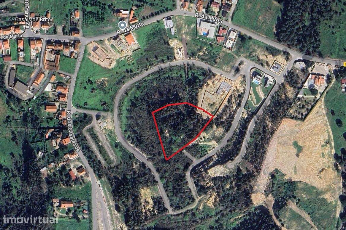Lote de Terreno para construção de centro Desportivo e de Lazer - Grande imagem: 2/4