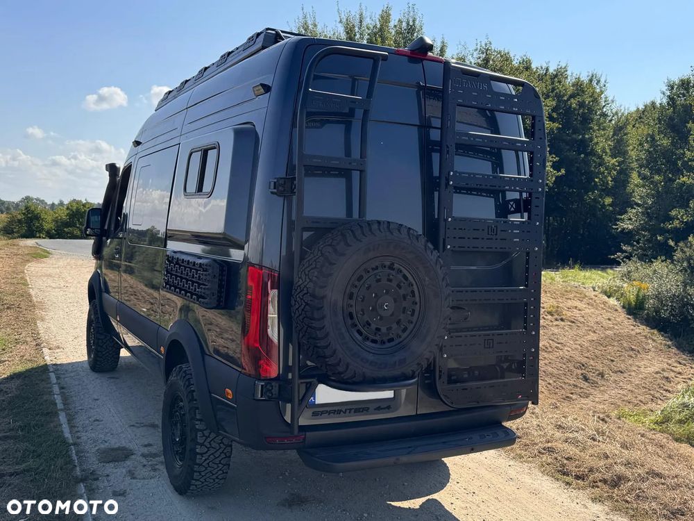 Mercedes-Benz Sprinter - 6