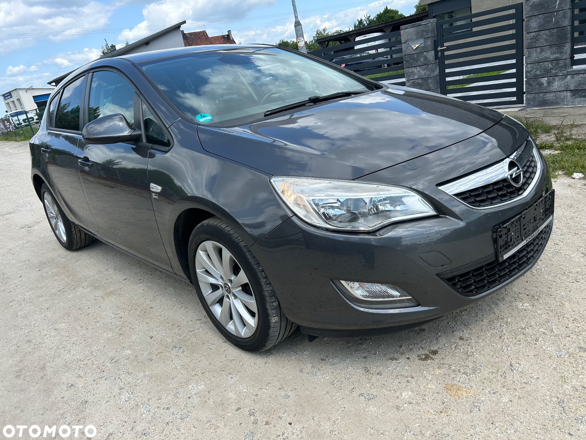 Opel Astra 1.4 Turbo Design Edition - 2