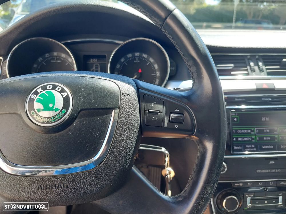 Skoda Superb Break 1.6 TDI Elegance - 23