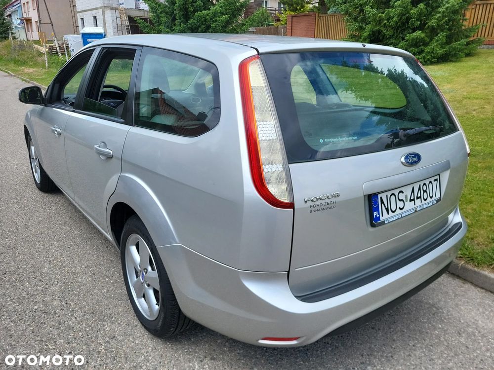 Ford Focus 2.0 16V Style+ - 11