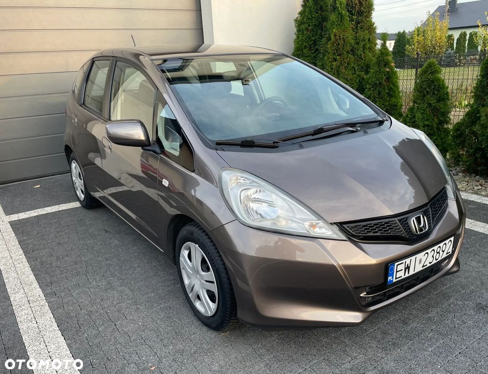 Honda Jazz 2012 photo 2