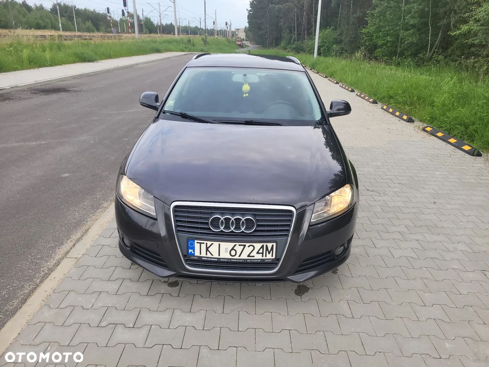 Audi A3 Sportback 2.0 TDI DPF Ambition - 2