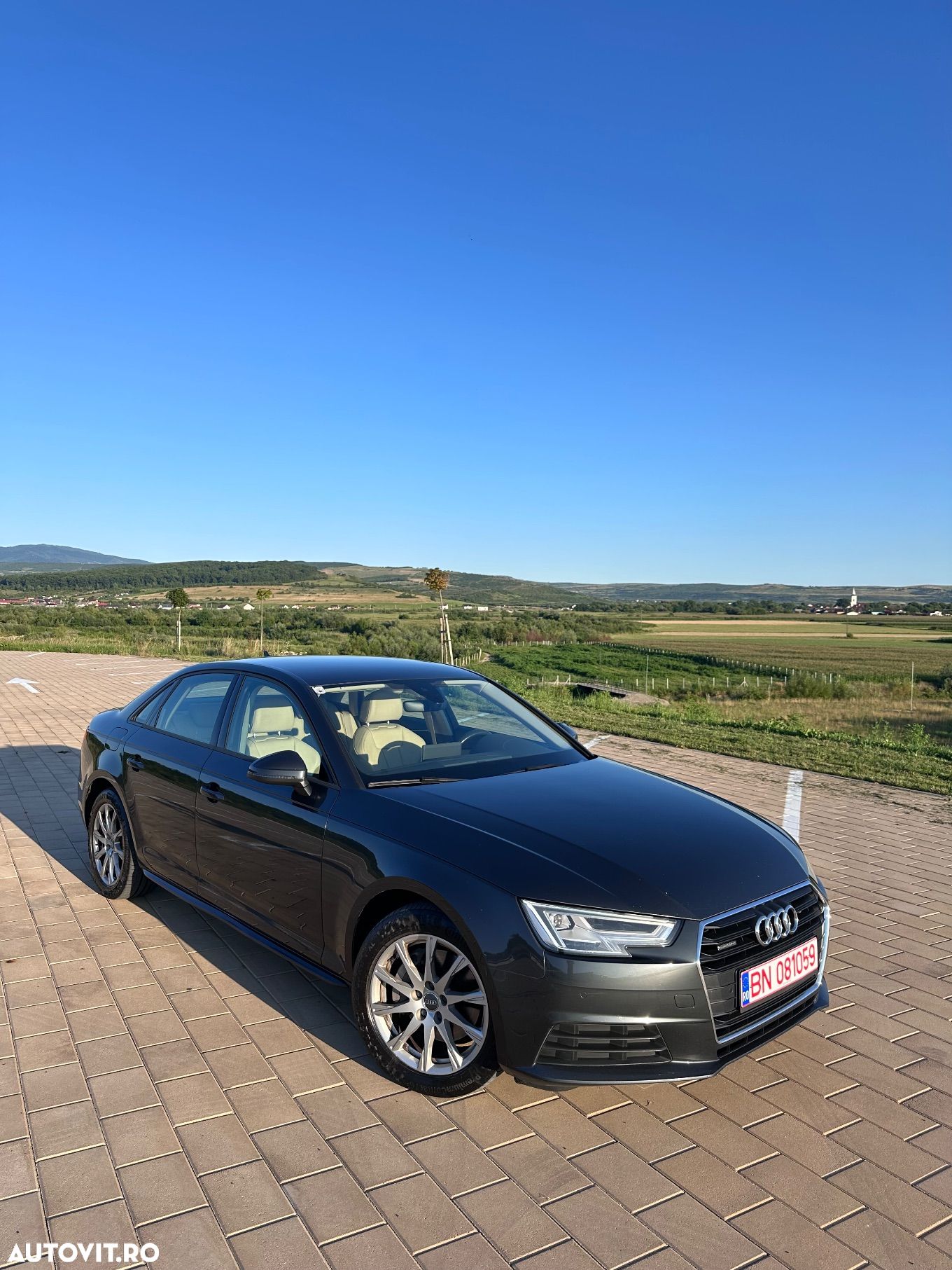 Audi A4 Avant 2.0 TDI S tronic quattro - 1