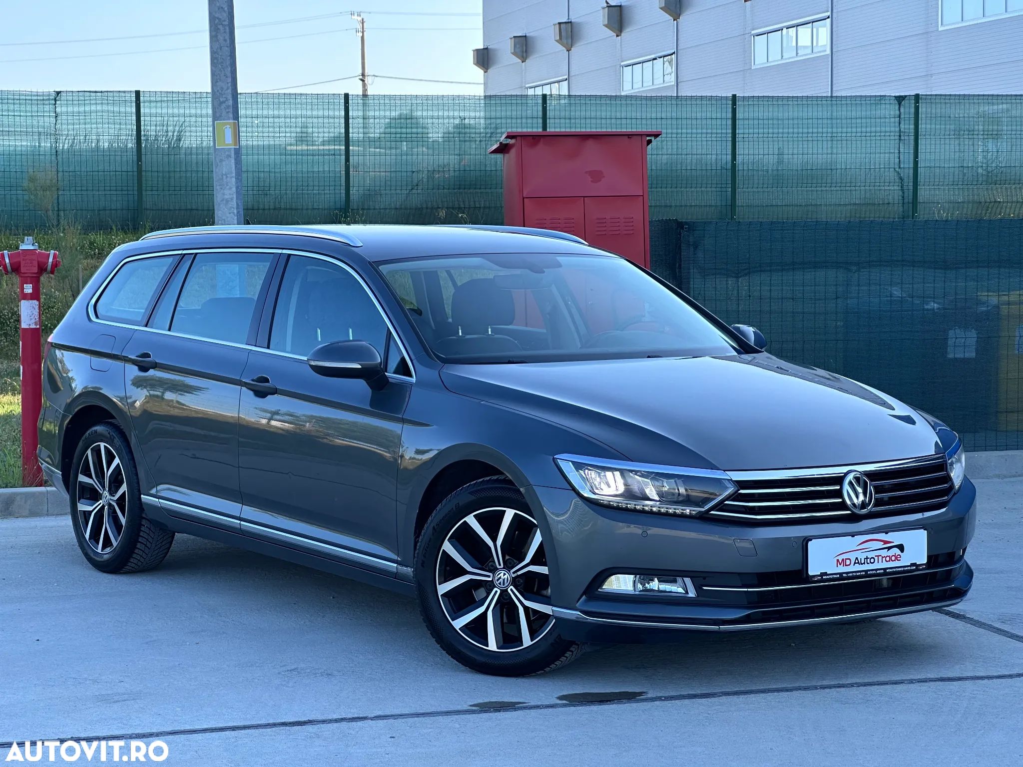 Volkswagen Passat Variant 2.0 TDI DSG (BlueMotion Technology) Highline - 1