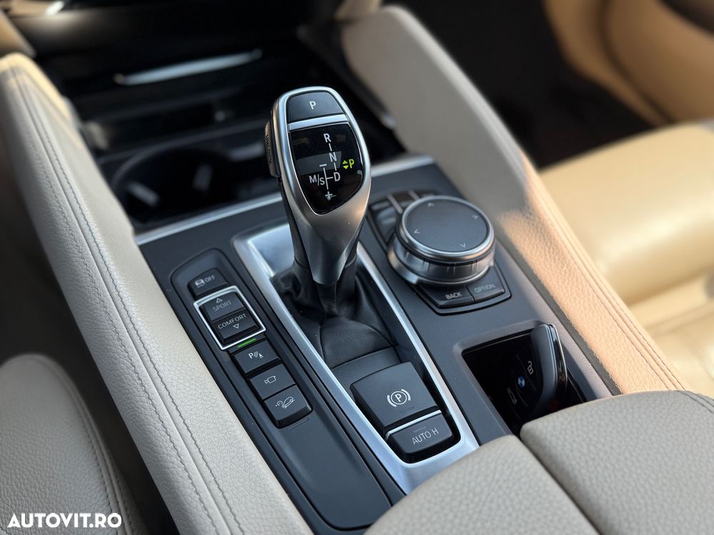 BMW X6 xDrive40d - 13