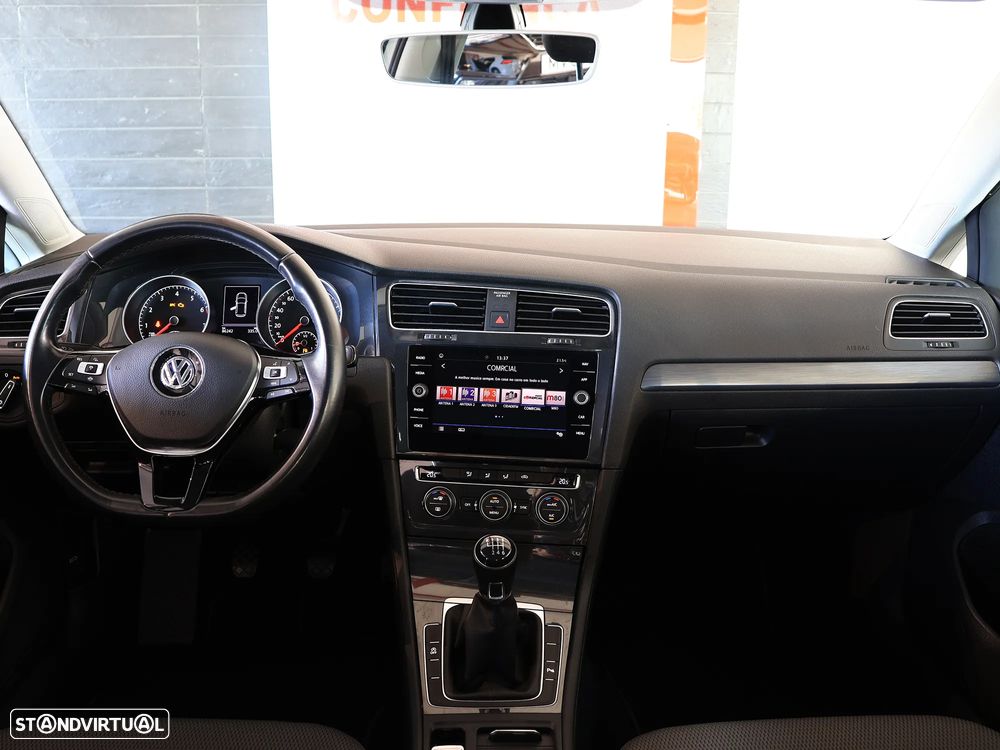 VW Golf 1.5 TSI BM Confortline - 18