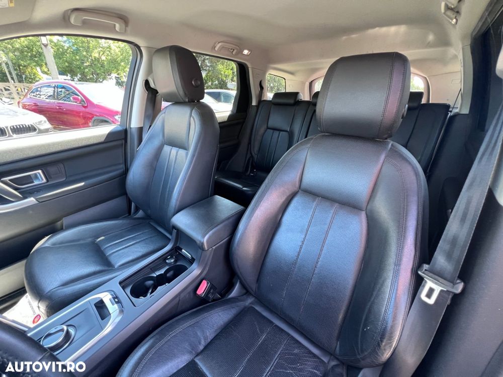 Land Rover Discovery Sport 2.0 D150 R-Dynamic MHEV - 8
