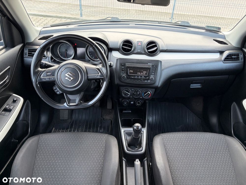 Suzuki Swift 1.2 Premium - 12