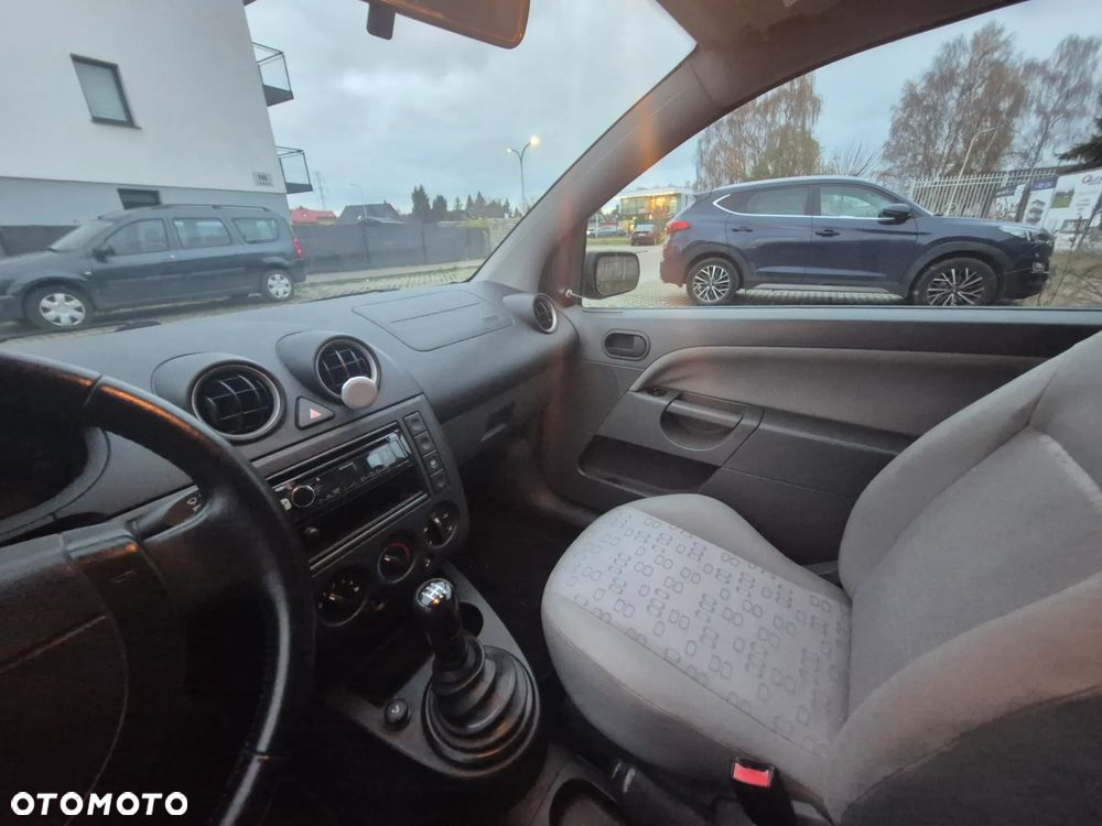 Ford Fiesta - 3