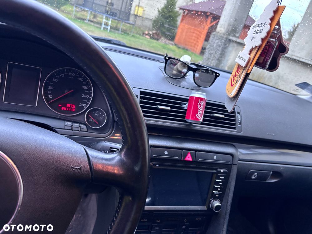 Audi A4 Avant 1.8T - 10