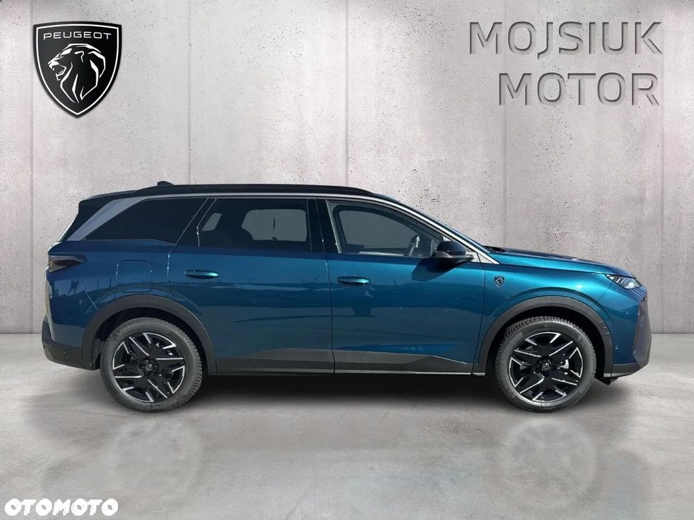Peugeot 5008 - 5