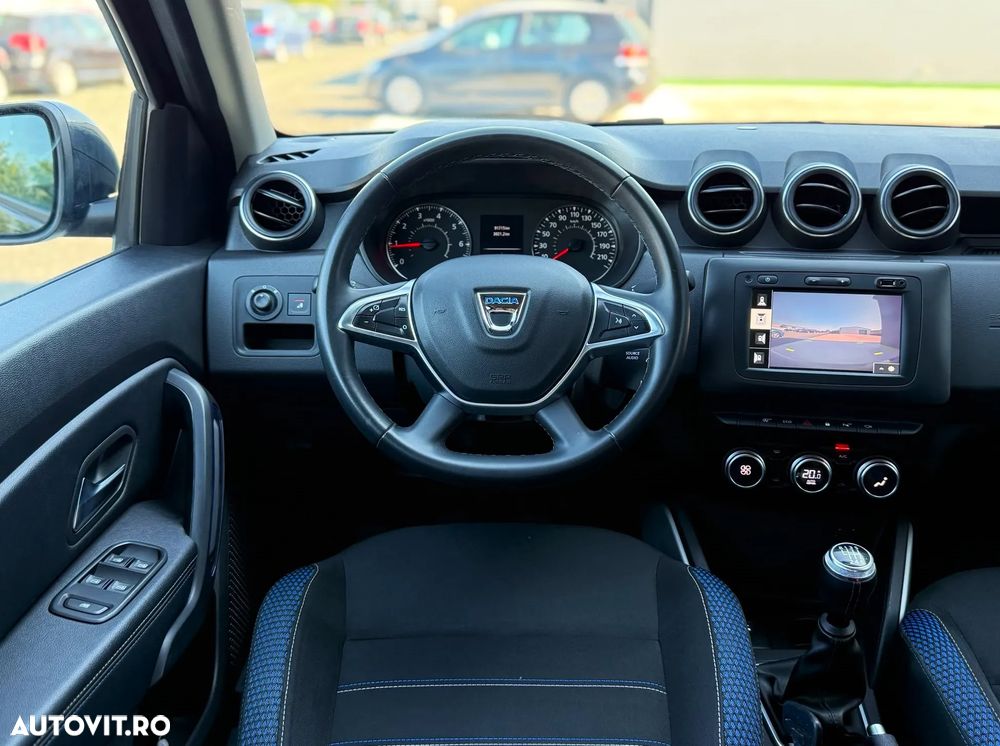 Dacia Duster TCe 130 2WD GPF Celebration - 8