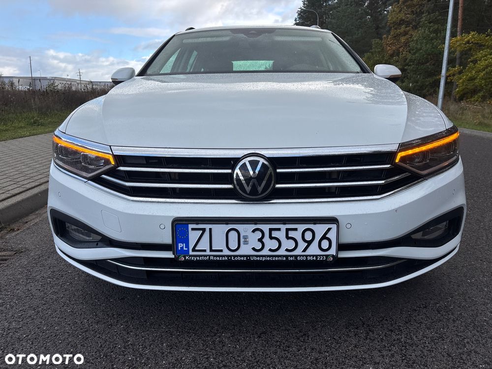 Volkswagen Passat Variant 2.0 TDI SCR DSG Business - 20