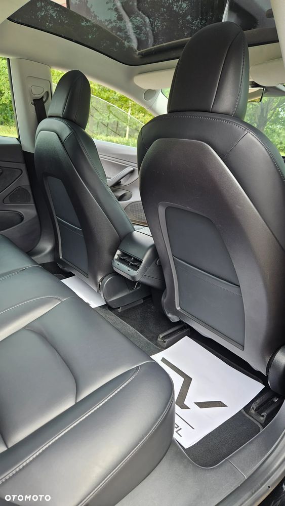 Tesla Model 3 - 22