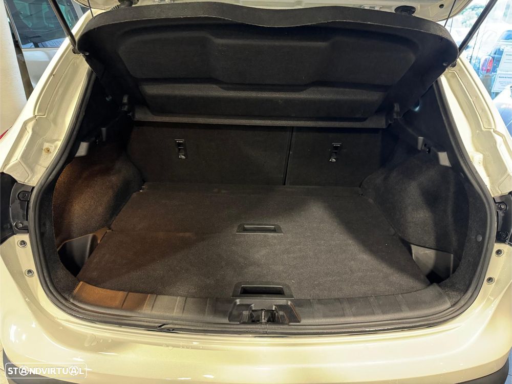 Nissan Qashqai 1.2 DIG-T N-Vision Xtronic - 27