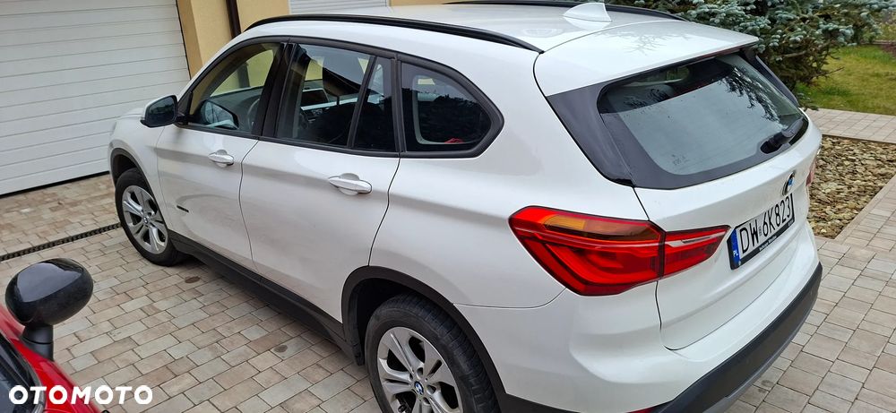 BMW X1 sDrive18i - 2