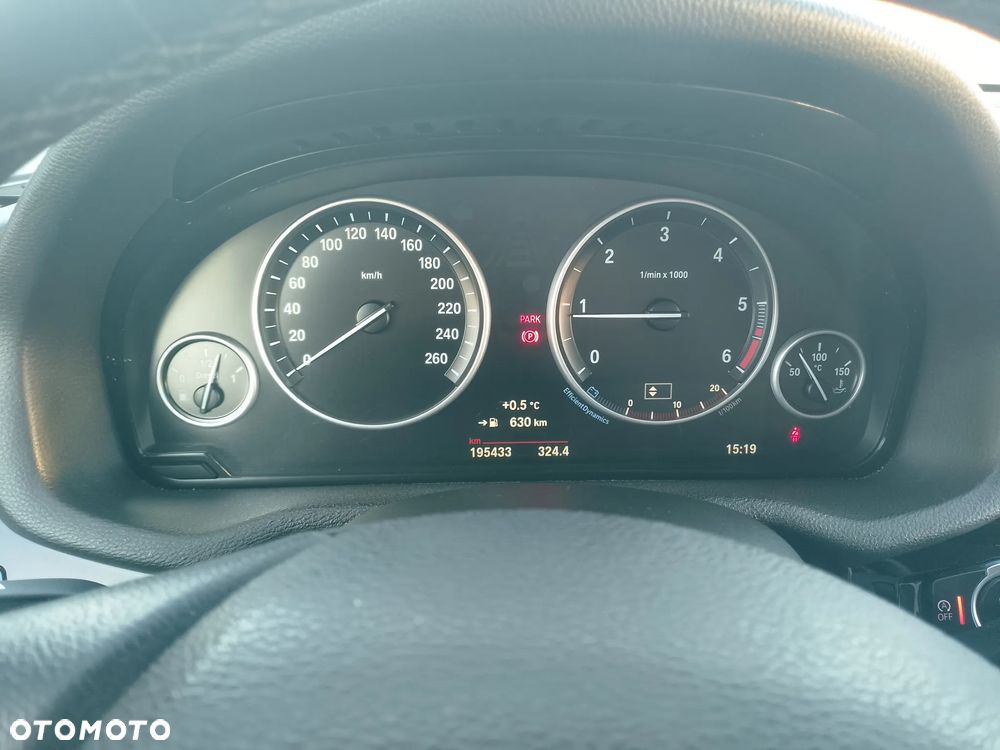 BMW X3 sDrive18d - 18