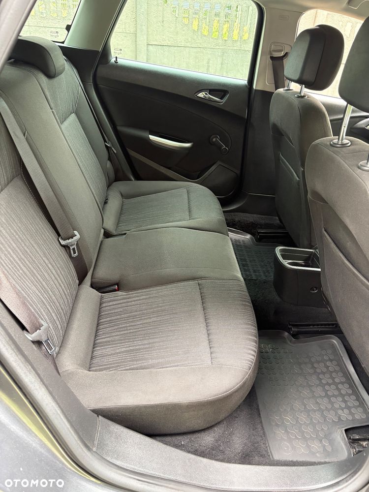 Opel Astra 1.7 CDTI Edition - 8