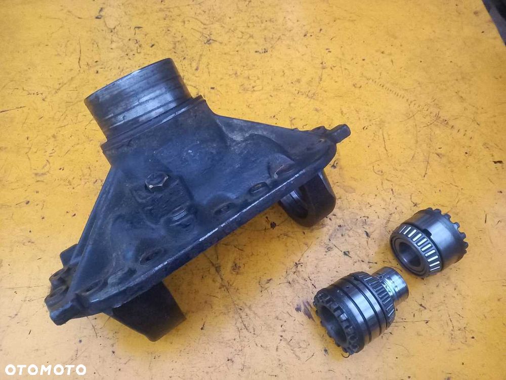 Przednia oś Carraro 20.45 Deutz Fahr 7250 TTV - 8