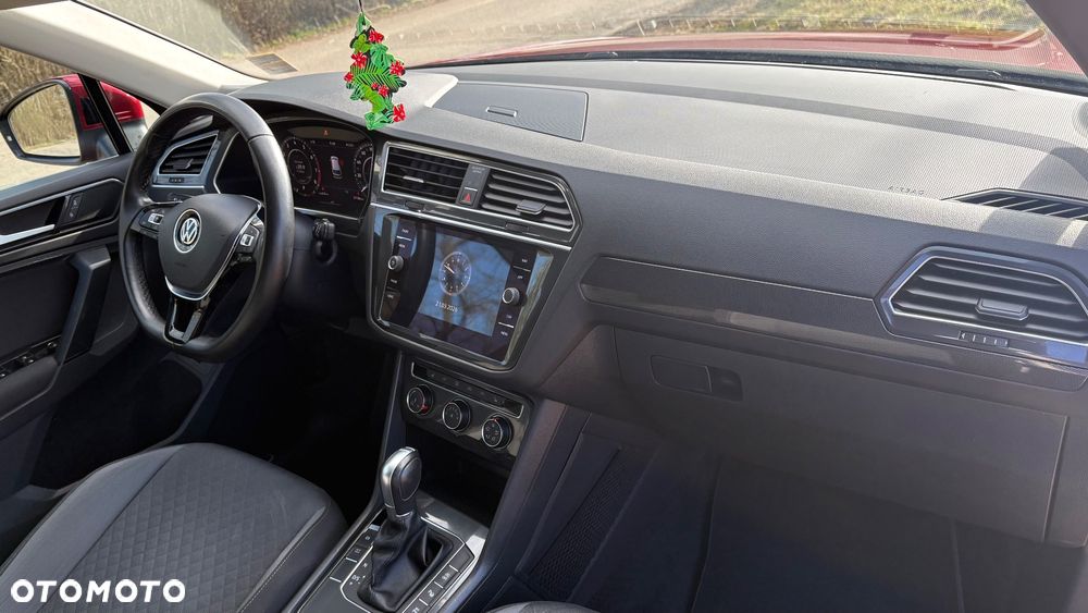 Volkswagen Tiguan - 27
