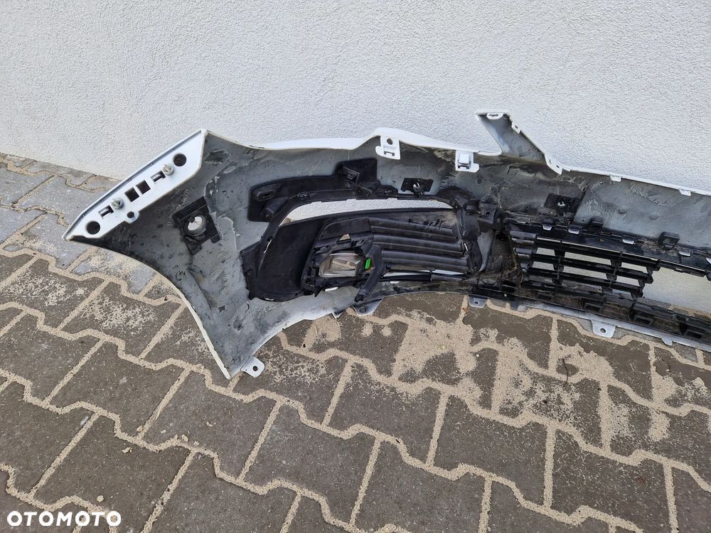 Zderzak Peugeot 308 II  T9 lift gt - 11