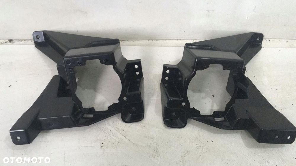 mocowanie halogen ramka prawa mondeo mk5 fusion usa