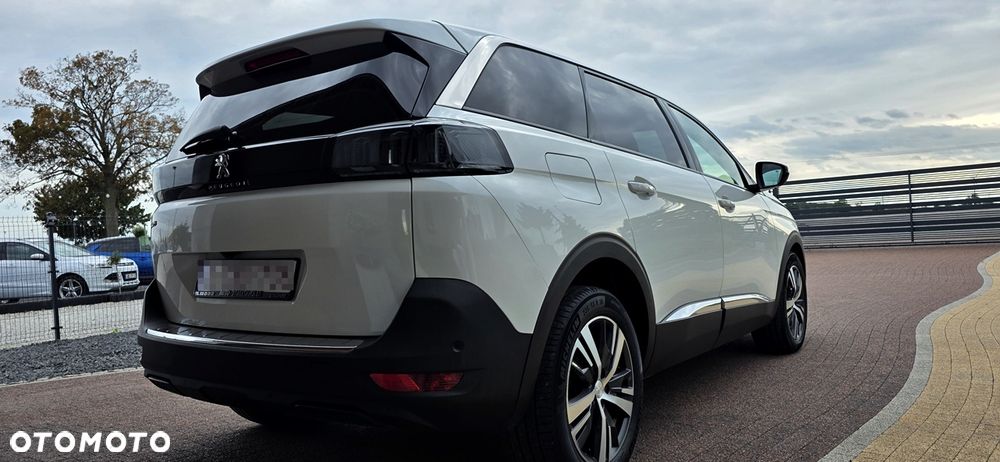 Peugeot 5008 1.5 BlueHDi Allure S&S EAT8 - 3