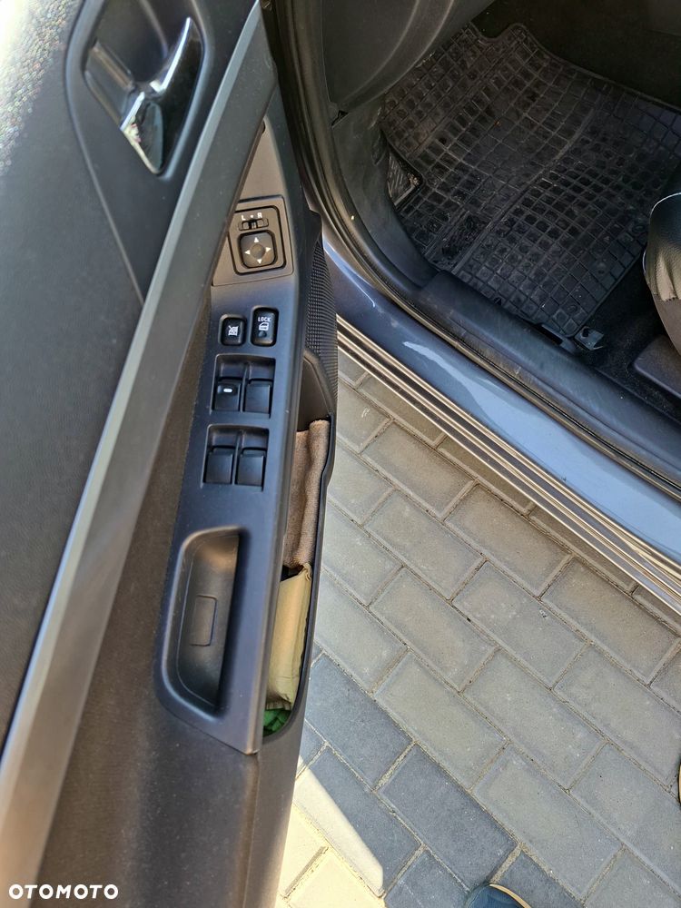 Mitsubishi Lancer 1.5 Inform - 6