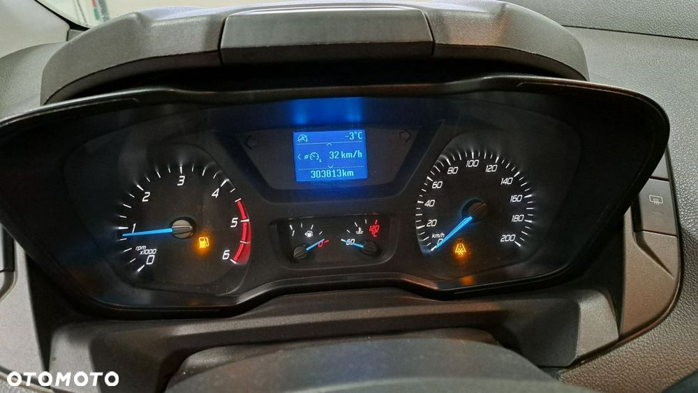 Ford Transit Custom - 12