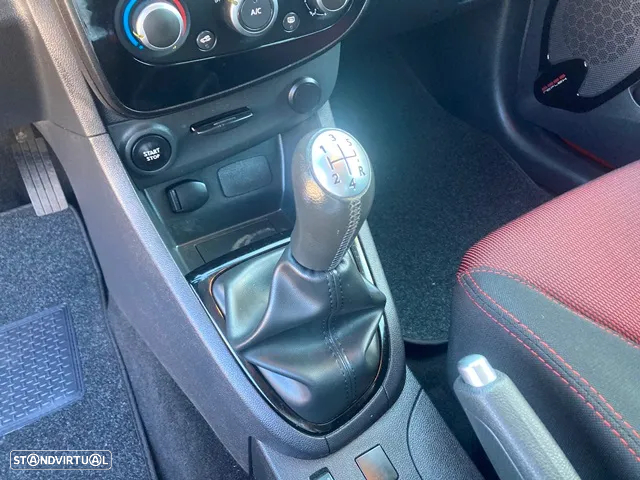 Renault Clio 0.9 TCE GT Line - 24