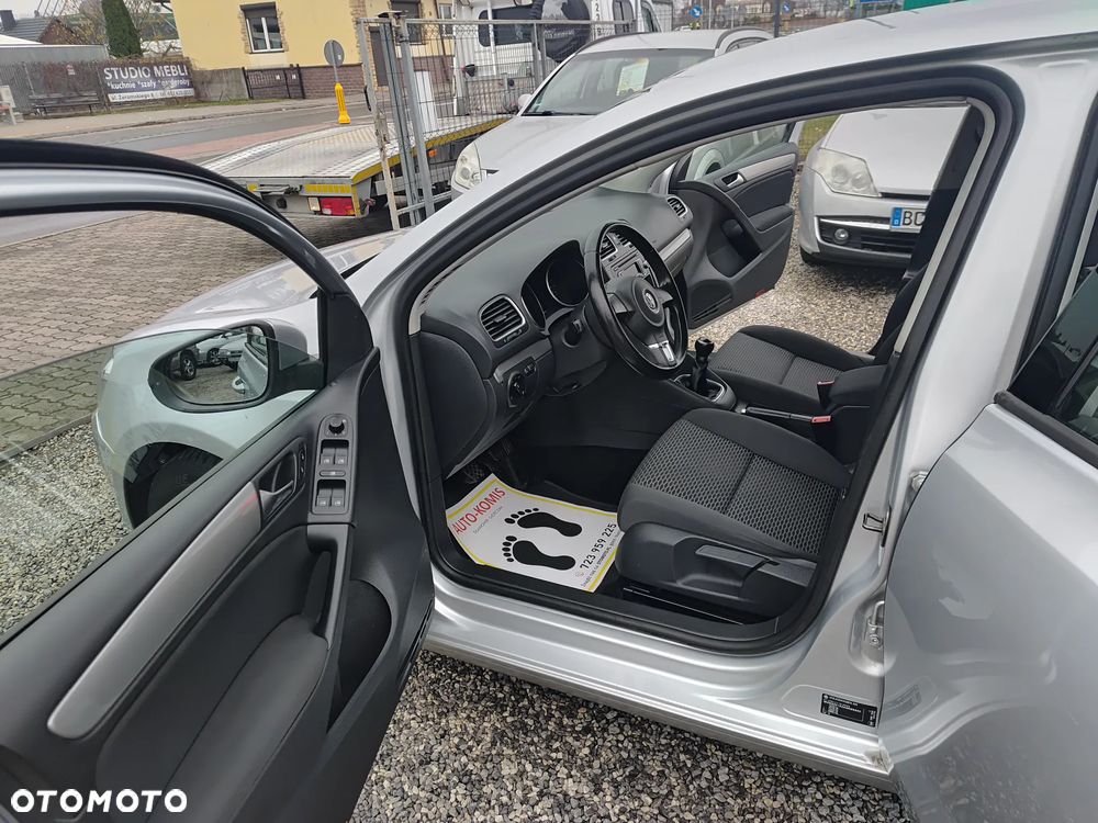 Volkswagen Golf 2.0 TDI DPF Comfortline - 16