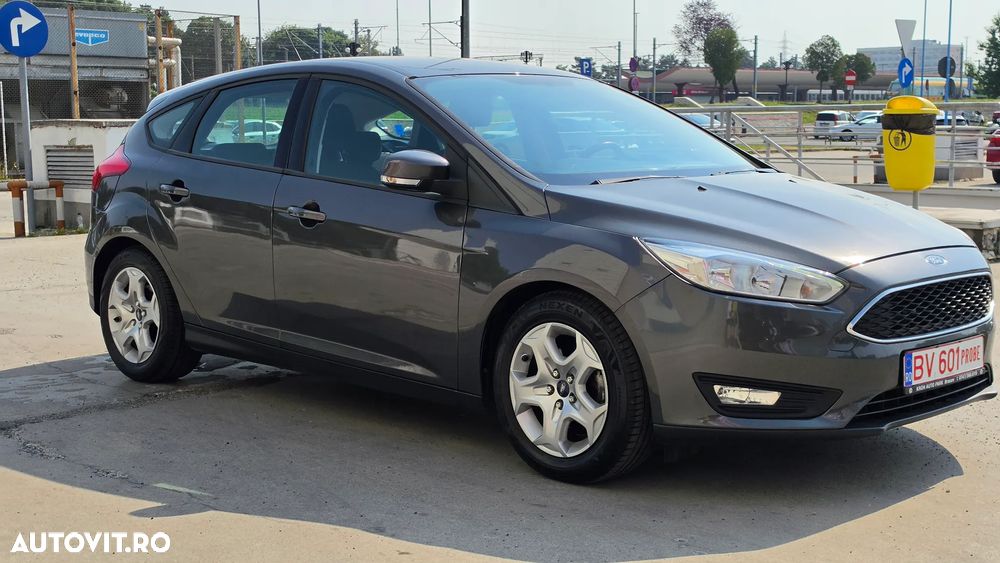Ford Focus 1.6 TI-VCT Sport - 18