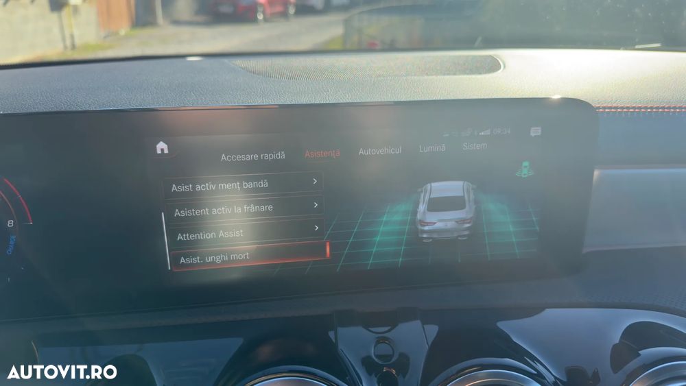 Mercedes-Benz CLA - 21