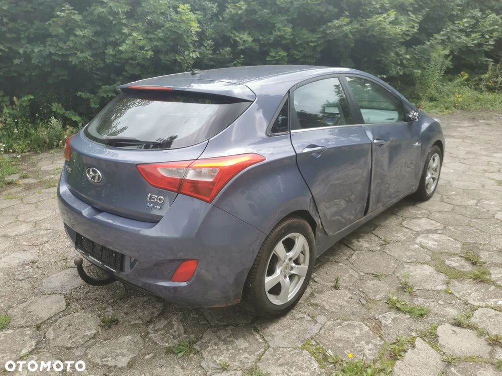 Hyundai i30 1.6 CRDi BlueDrive Classic + - 5