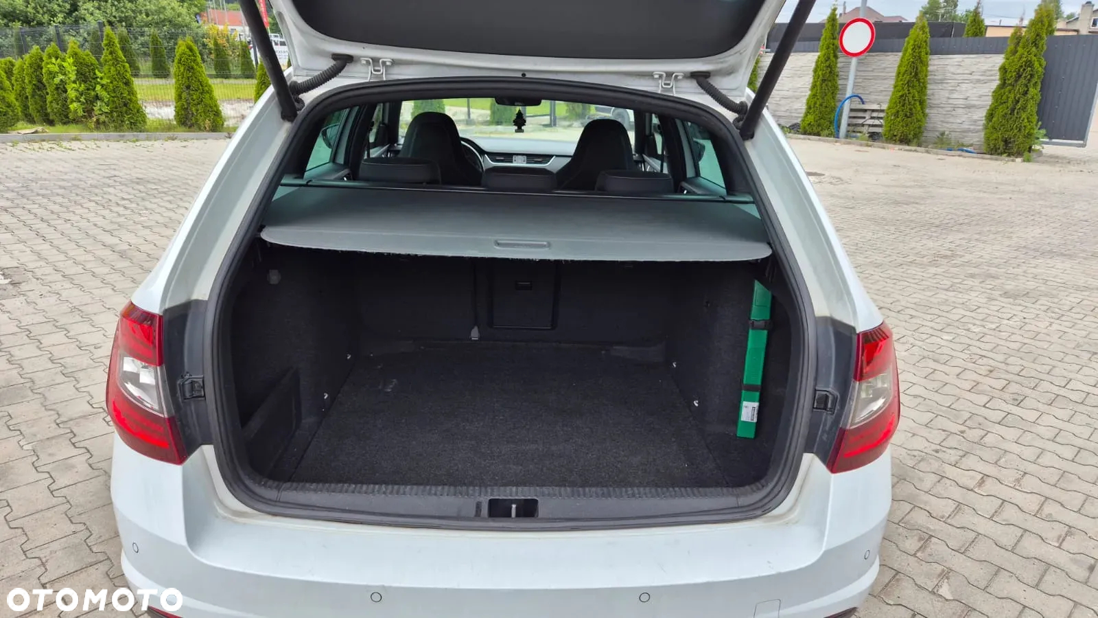 Skoda Octavia 2.0 TDI RS DSG - 19