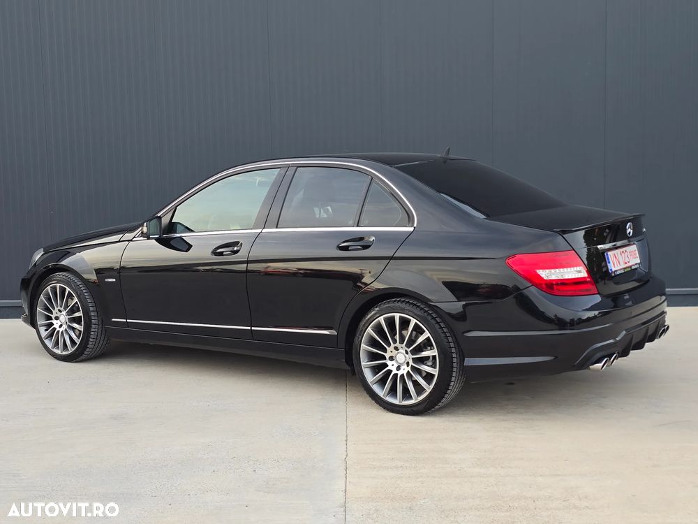 Mercedes-Benz C 2012 photo 3