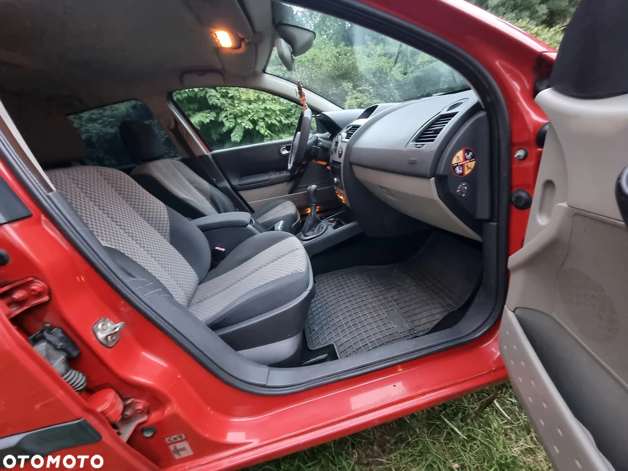 Renault Megane 1.6 Grandtour Avantage - 3