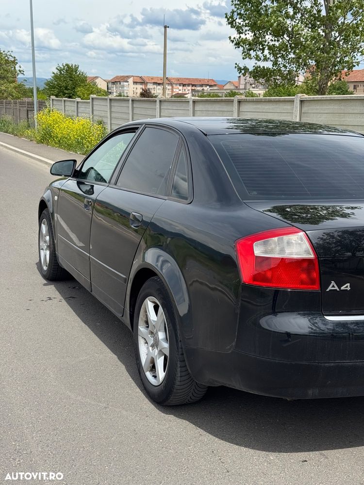 Audi A4 - 4