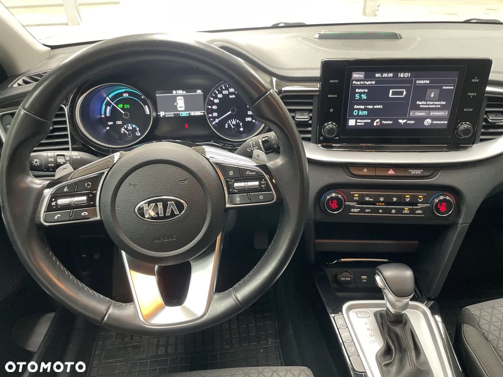 Kia Ceed 1.6 GDI PHEV L DCT - 14