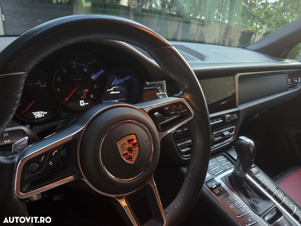 Porsche Macan Standard - 7
